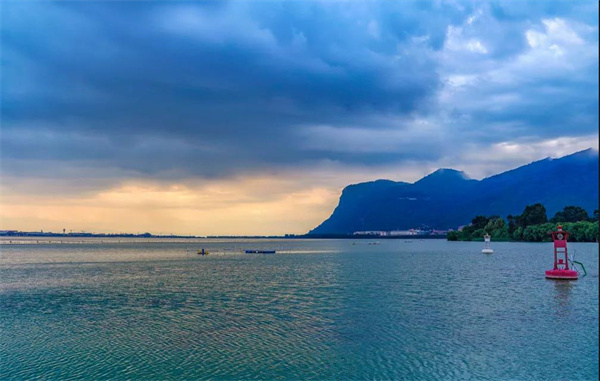 保護(hù)滇池丨滇池清，昆明興