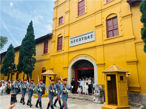 公司企業來昆明不知道去哪里團建？跟著天行團建公司來看看這條線路！