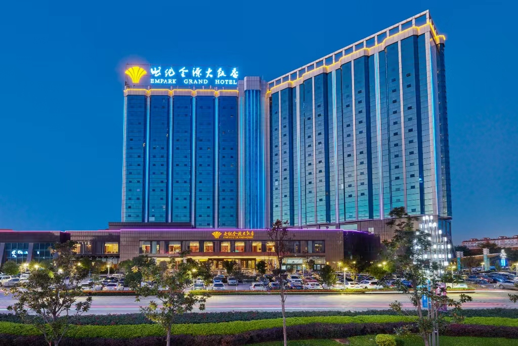 云南策劃公司,昆明旅游,昆明旅行社,昆明團建公司,昆明會議會展：昆明世紀金源大飯店：城市中心的非凡之選